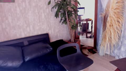 MARIA online show from December 2024 08:00:01 AM