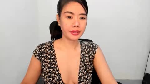mariacarmi online show from December 2025 04:14:01 PM