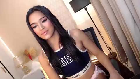 Snapshot of mariah_clara chatting on November 2025 04:46:02 AM mariah_clara online show from November 2025 04:46:02 AM