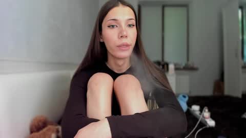 Mariam  online show from May 2026 01:55:02 AM