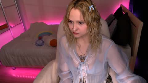 Maria online show from January 2025 04:06:01 PM