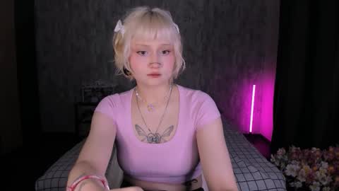 Maria online show from October 2025 12:33:02 AM