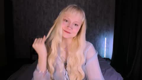 Maria online show from November 2025 02:32:01 AM