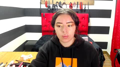 Snapshot of marian_ran_ chatting on December 2024 02:31:02 AM Marian online show from December 2024 02:31:02 AM