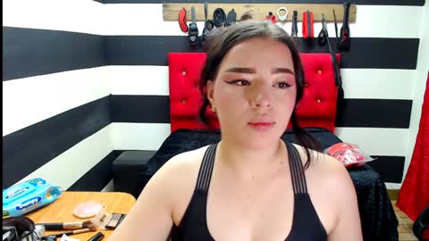 Snapshot of marian_ran_ chatting on December 2024 04:55:01 AM Marian online show from December 2024 04:55:01 AM