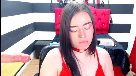 Snapshot of marian_ran_ chatting on January 2025 06:27:01 AM Marian online show from January 2025 06:27:01 AM