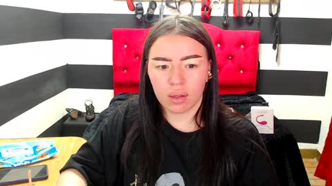 Snapshot of marian_ran_ chatting on January 2025 03:01:01 AM Marian online show from January 2025 03:01:01 AM