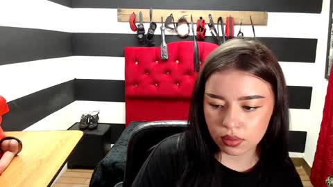 Snapshot of marian_ran_ chatting on February 2025 10:25:02 AM Marian online show from February 2025 10:25:02 AM