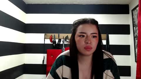 Snapshot of marian_ran_ chatting on February 2025 10:05:01 AM Marian online show from February 2025 10:05:01 AM