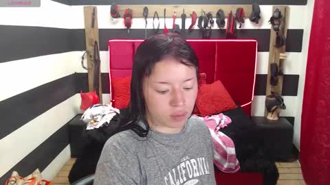 Snapshot of marian_ran_ chatting on September 2025 02:35:01 AM Marian online show from September 2025 02:35:01 AM