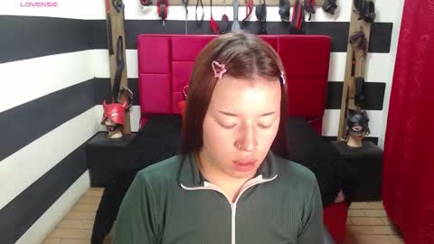 Snapshot of marian_ran_ chatting on October 2025 03:07:01 AM Marian online show from October 2025 03:07:01 AM