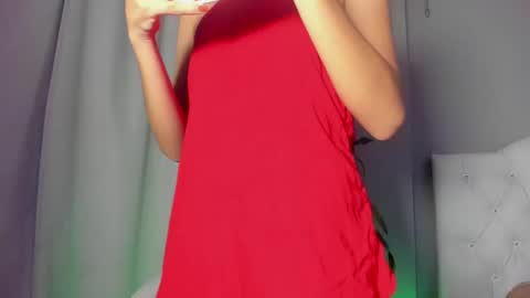 Marian online show from December 2024 01:04:01 AM