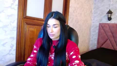 Snapshot of mariana96_ chatting on December 2025 12:47:02 PM Mariana online show from December 2025 12:47:02 PM