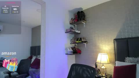 Mar y online show from September 2025 02:49:02 PM