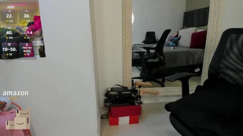 Mar y online show from September 2025 03:05:01 PM