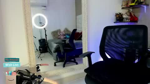 Mar y online show from April 2026 02:55:02 PM