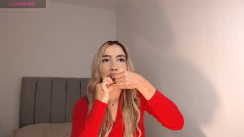 Mariana online show from February 2026 12:26:01 AM