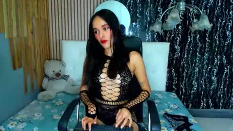 Mariana online show from May 2026 01:56:01 AM
