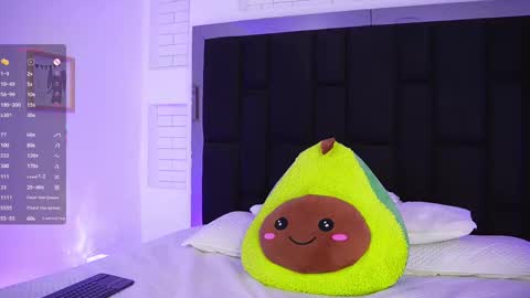 Mariana  online show from September 2025 07:08:02 PM