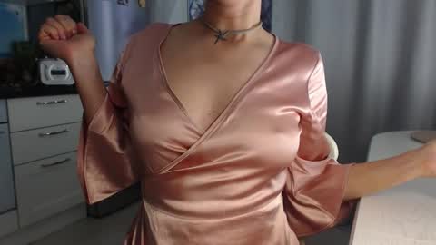 MarianaMur online show from October 2025 06:12:02 AM