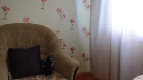 Snapshot of mariana_mur chatting on April 2026 05:14:01 AM MarianaMur online show from April 2026 05:14:01 AM