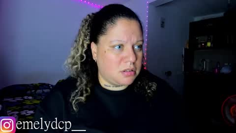   Independent Model online show from September 2025 07:35:02 AM