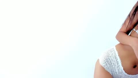 Snapshot of marianagarcia_1 chatting on September 2025 07:48:01 PM Mariana Garcia online show from September 2025 07:48:01 PM