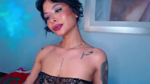 M A R I A N E online show from December 2024 07:20:01 AM