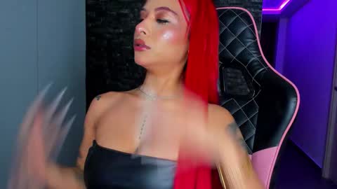 M A R I A N E online show from September 2025 04:58:01 AM