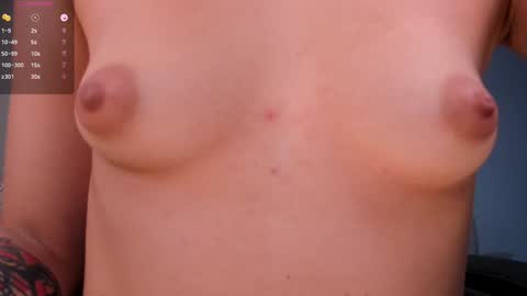 Snapshot of mariannelane1 chatting on December 2024 12:11:02 AM Marianne online show from December 2024 12:11:02 AM