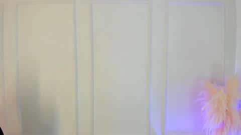 Snapshot of mariapettit chatting on December 2025 09:35:02 AM Maria Pettit online show from December 2025 09:35:02 AM