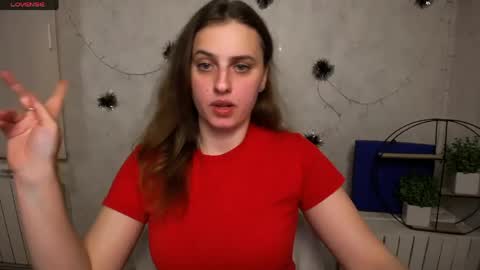 Snapshot of mariatess_ chatting on April 2026 01:48:02 PM Mariia online show from April 2026 01:48:02 PM