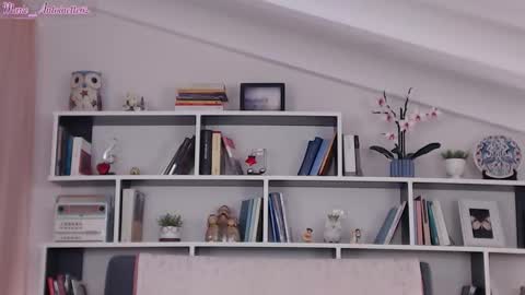 Maria online show from September 2025 03:00:02 PM