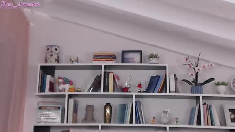 Maria online show from October 2025 06:41:02 PM