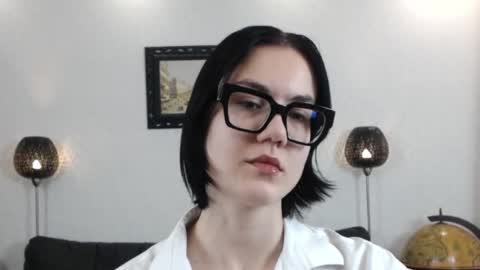 Snapshot of marie_fitch chatting on November 2025 03:09:02 AM Marie Fitch online show from November 2025 03:09:02 AM