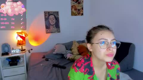Mariee online show from April 2026 07:12:01 PM