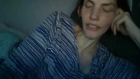 Snapshot of mariejojo chatting on April 2026 11:43:01 PM Mariejojo online show from April 2026 11:43:01 PM