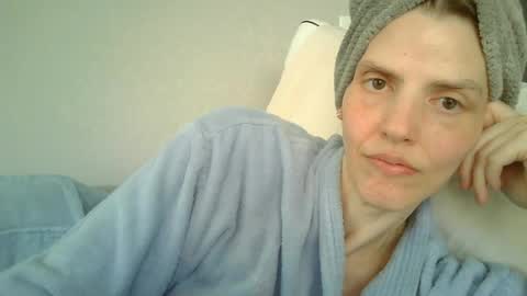 Snapshot of mariejojo chatting on June 2026 02:32:01 PM Mariejojo online show from June 2026 02:32:01 PM