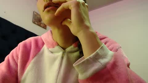 Mariie online show from February 2025 10:42:01 PM