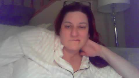 Snapshot of mariemasturbates chatting on November 2025 10:10:02 PM Marie online show from November 2025 10:10:02 PM