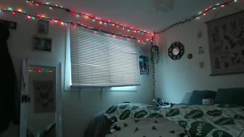 Snapshot of marigoldrue chatting on March 2025 06:50:01 PM marigoldrue online show from March 2025 06:50:01 PM