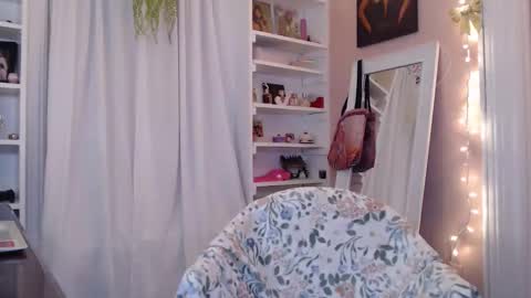 Snapshot of marigoldrue chatting on January 2026 12:25:01 AM marigoldrue online show from January 2026 12:25:01 AM