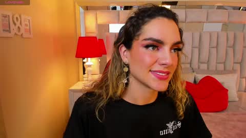 Snapshot of mariiahneedles chatting on January 2025 04:41:02 AM mariiahneedles online show from January 2025 04:41:02 AM