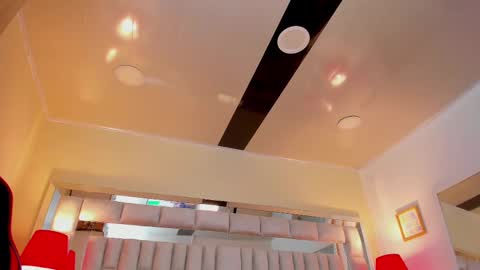 Snapshot of mariiahneedles chatting on February 2025 04:15:01 AM mariiahneedles online show from February 2025 04:15:01 AM