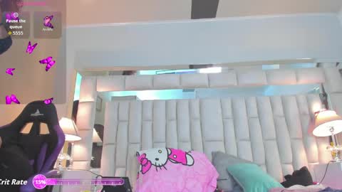 Snapshot of mariiahneedles chatting on May 2026 08:06:01 PM mariiahneedles online show from May 2026 08:06:01 PM