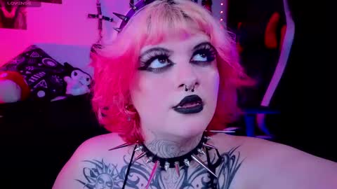 Snapshot of mariiana_velezz chatting on September 2025 06:24:01 AM mariiana_velezz online show from September 2025 06:24:01 AM