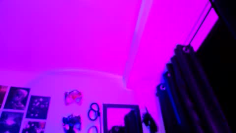 Snapshot of mariiana_velezz chatting on December 2025 11:35:01 PM mariiana_velezz online show from December 2025 11:35:01 PM