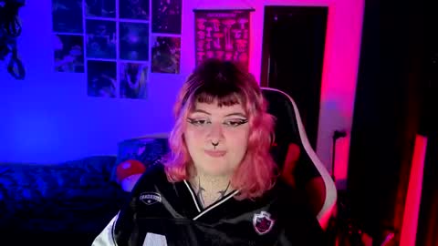 Snapshot of mariiana_velezz chatting on January 2026 10:08:02 AM mariiana_velezz online show from January 2026 10:08:02 AM