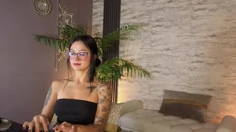 Maryyy online show from February 2026 02:24:01 PM