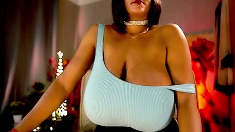 Snapshot of mariicha chatting on January 2025 09:40:02 AM Nikita - Scroll down and read my bio please. New Pictures in Bio online show from January 2025 09:40:02 AM